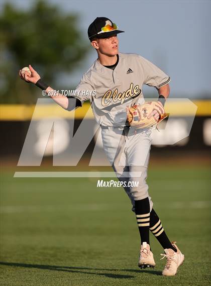 Thumbnail 2 in Clyde @ Brock (UIL 3A Playoff)  photogallery.