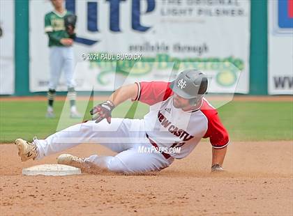 Thumbnail 2 in New Castle vs. Wyoming Area (PIAA 4A Championship) photogallery.