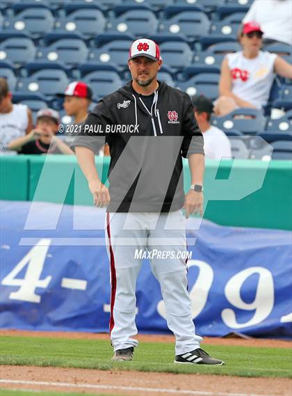 Thumbnail 1 in New Castle vs. Wyoming Area (PIAA 4A Championship) photogallery.