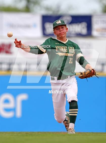 Thumbnail 3 in New Castle vs. Wyoming Area (PIAA 4A Championship) photogallery.