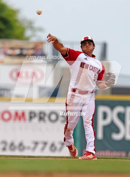 Thumbnail 1 in New Castle vs. Wyoming Area (PIAA 4A Championship) photogallery.