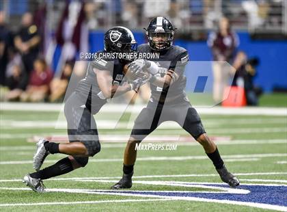 Thumbnail 2 in Cinco Ranch vs Steele (UIL 6A Division 2 Semifinal) photogallery.