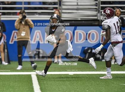 Thumbnail 2 in Cinco Ranch vs Steele (UIL 6A Division 2 Semifinal) photogallery.