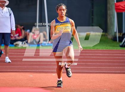 Thumbnail 1 in Eagle No Tax Relays (High Jump) photogallery.