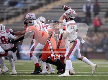 Thumbnail 3 in McKenzie vs South Pittsburg (TSSAA Division I 1A Final) photogallery.