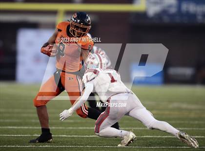 Thumbnail 3 in McKenzie vs South Pittsburg (TSSAA Division I 1A Final) photogallery.