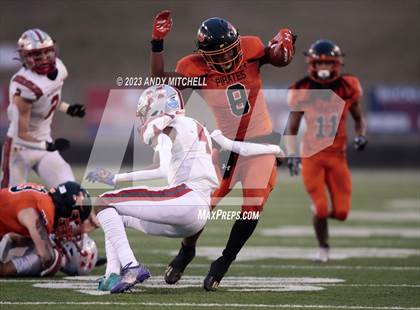Thumbnail 1 in McKenzie vs South Pittsburg (TSSAA Division I 1A Final) photogallery.