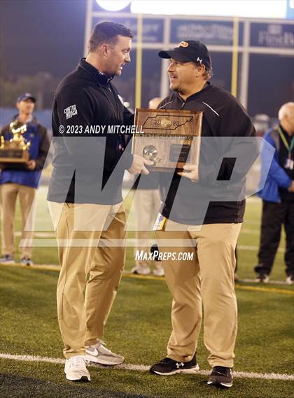 Thumbnail 3 in McKenzie vs South Pittsburg (TSSAA Division I 1A Final) photogallery.