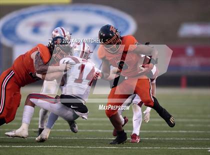 Thumbnail 3 in McKenzie vs South Pittsburg (TSSAA Division I 1A Final) photogallery.