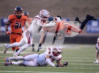 Thumbnail 1 in McKenzie vs South Pittsburg (TSSAA Division I 1A Final) photogallery.