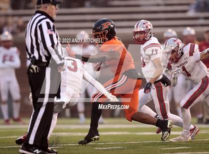 Thumbnail 3 in McKenzie vs South Pittsburg (TSSAA Division I 1A Final) photogallery.