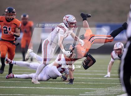 Thumbnail 3 in McKenzie vs South Pittsburg (TSSAA Division I 1A Final) photogallery.
