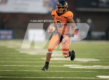 Thumbnail 1 in McKenzie vs South Pittsburg (TSSAA Division I 1A Final) photogallery.