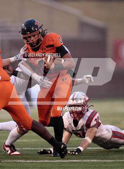 Thumbnail 1 in McKenzie vs South Pittsburg (TSSAA Division I 1A Final) photogallery.