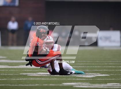 Thumbnail 1 in McKenzie vs South Pittsburg (TSSAA Division I 1A Final) photogallery.