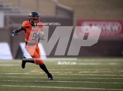 Thumbnail 1 in McKenzie vs South Pittsburg (TSSAA Division I 1A Final) photogallery.