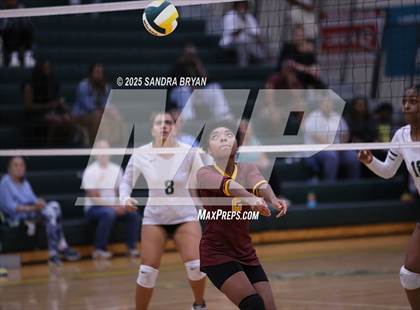 Thumbnail 1 in JV: West Charlotte @ Independence photogallery.