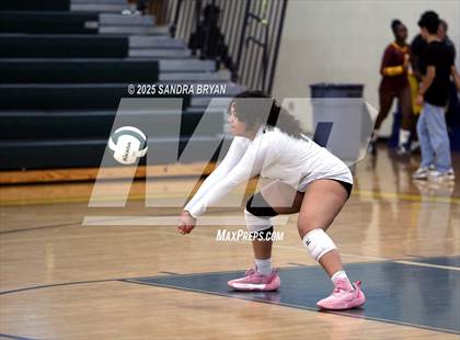 Thumbnail 1 in JV: West Charlotte @ Independence photogallery.