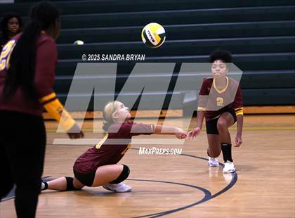 Thumbnail 1 in JV: West Charlotte @ Independence photogallery.