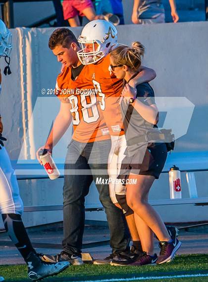 Thumbnail 3 in Alvin JV Orange vs Clear Springs JV A photogallery.