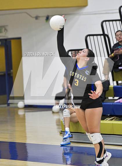 Thumbnail 1 in Valencia vs Cottonwood Classical Prep (Tournament of Champions at Santa Fe High) photogallery.