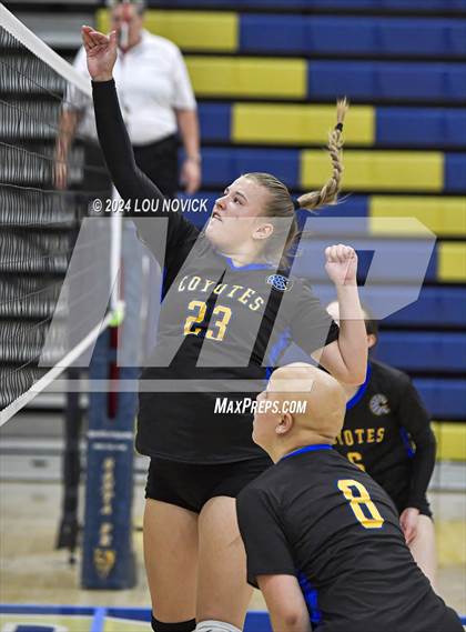 Thumbnail 3 in Valencia vs Cottonwood Classical Prep (Tournament of Champions at Santa Fe High) photogallery.