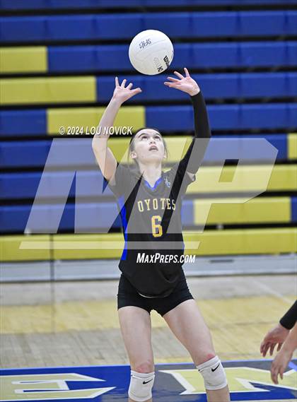 Thumbnail 2 in Valencia vs Cottonwood Classical Prep (Tournament of Champions at Santa Fe High) photogallery.