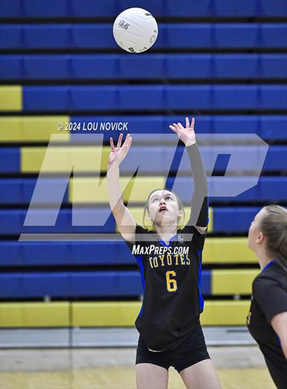 Thumbnail 1 in Valencia vs Cottonwood Classical Prep (Tournament of Champions at Santa Fe High) photogallery.