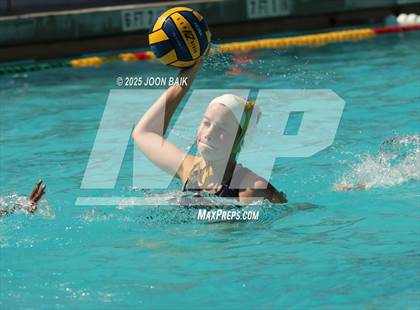 Thumbnail 1 in JV: Carlmont vs Lick-Wilmerding (Battle of the Bay) photogallery.