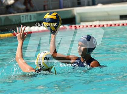 Thumbnail 3 in JV: Carlmont vs Lick-Wilmerding (Battle of the Bay) photogallery.
