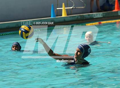 Thumbnail 2 in JV: Carlmont vs Lick-Wilmerding (Battle of the Bay) photogallery.