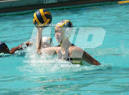 Thumbnail 1 in JV: Carlmont vs Lick-Wilmerding (Battle of the Bay) photogallery.