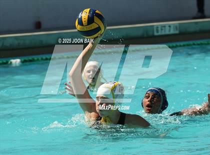 Thumbnail 1 in JV: Carlmont vs Lick-Wilmerding (Battle of the Bay) photogallery.