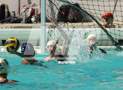Thumbnail 2 in JV: Carlmont vs Lick-Wilmerding (Battle of the Bay) photogallery.
