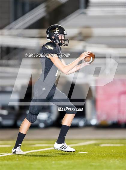 Thumbnail 1 in Krum vs. Pleasant Grove photogallery.