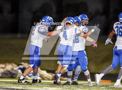 Thumbnail 2 in Krum vs. Pleasant Grove photogallery.