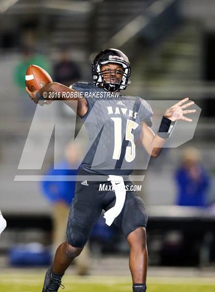 Thumbnail 3 in Krum vs. Pleasant Grove photogallery.