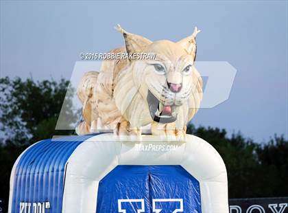 Thumbnail 2 in Krum vs. Pleasant Grove photogallery.