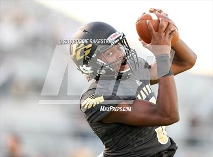 Thumbnail 2 in Krum vs. Pleasant Grove photogallery.