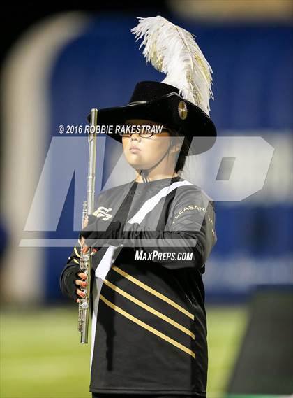 Thumbnail 3 in Krum vs. Pleasant Grove photogallery.