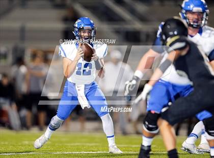 Thumbnail 2 in Krum vs. Pleasant Grove photogallery.