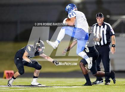 Thumbnail 3 in Krum vs. Pleasant Grove photogallery.