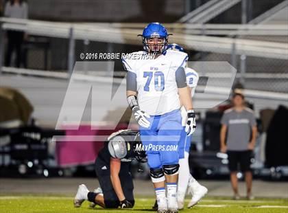 Thumbnail 2 in Krum vs. Pleasant Grove photogallery.
