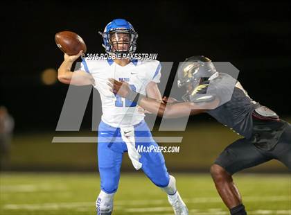 Thumbnail 3 in Krum vs. Pleasant Grove photogallery.