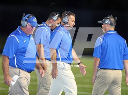 Thumbnail 2 in Krum vs. Pleasant Grove photogallery.
