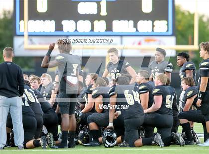 Thumbnail 3 in Krum vs. Pleasant Grove photogallery.