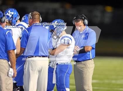 Thumbnail 3 in Krum vs. Pleasant Grove photogallery.