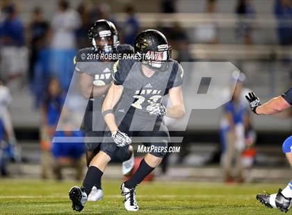 Thumbnail 2 in Krum vs. Pleasant Grove photogallery.
