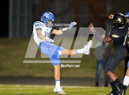 Thumbnail 3 in Krum vs. Pleasant Grove photogallery.