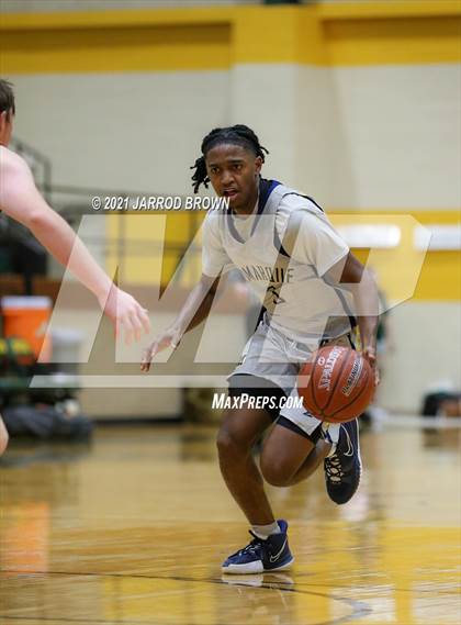 Thumbnail 2 in La Marque vs. Danbury photogallery.